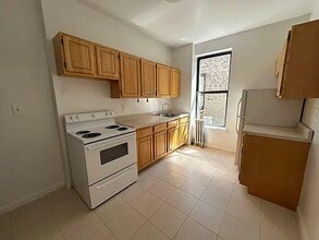 160 W 118th St in New York, NY - Building Photo - Building Photo