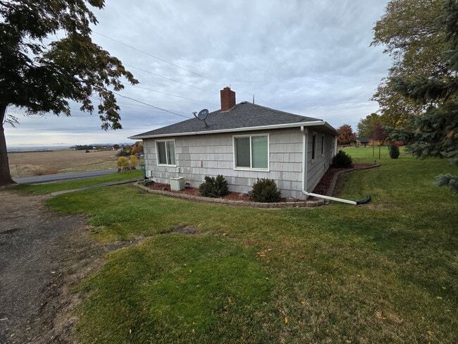 1003 Powers Ave in Lewiston, ID - Building Photo - Building Photo