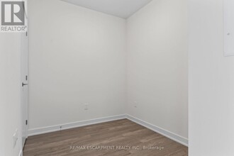 212 King William St in Hamilton, ON - Building Photo - Building Photo