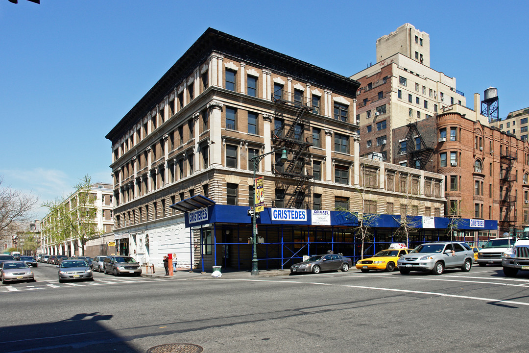 504 Columbus Ave in New York, NY - Building Photo