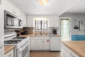 149 Robin Ln in Panama City, FL - Building Photo - Building Photo