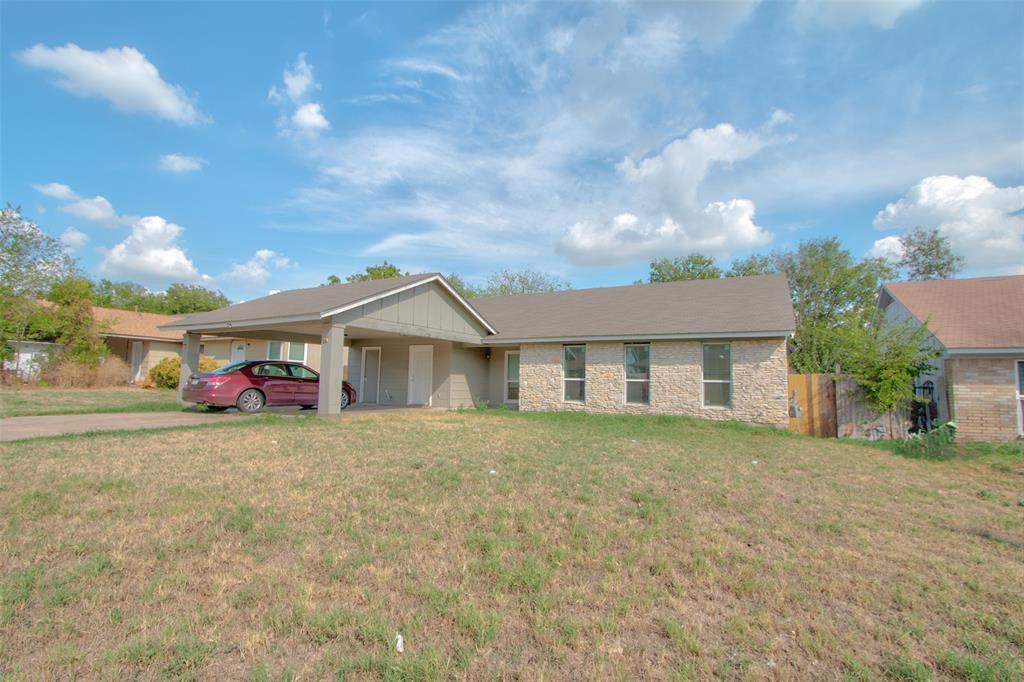 10621 Lanshire Dr in Austin, TX - Building Photo