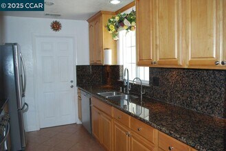 2118 San Rafael Ave in Santa Clara, CA - Building Photo - Building Photo