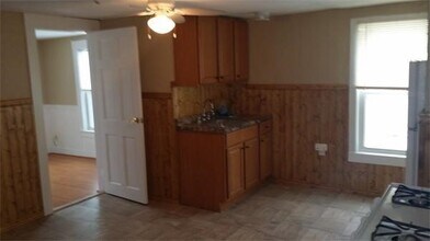 7 Congress St in Milford, MA - Building Photo - Building Photo