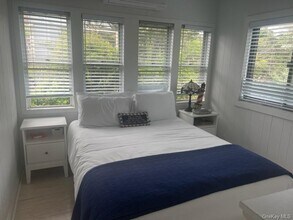 57 Juniper Ave in Ocean Beach, NY - Building Photo - Building Photo