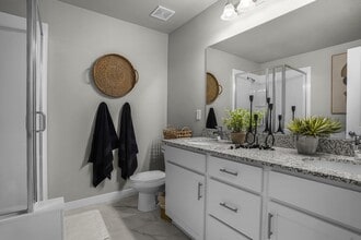 Parkview Towns in Lindon, UT - Foto de edificio - Building Photo