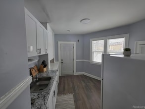 3801 Ellery St, Unit Kiley Faraci in Detroit, MI - Building Photo - Building Photo
