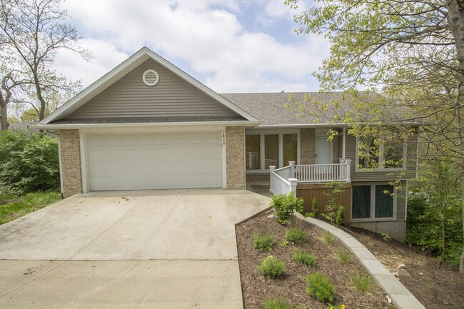 property at 1420 Bradford Dr