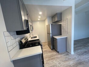 3538 Keystone Av, Unit 4 in Los Angeles, CA - Building Photo - Building Photo