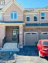 75 Air Dancer Cres in Oshawa, ON - Building Photo