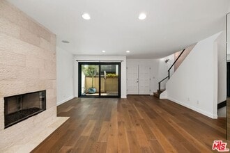 812 16th St in Santa Monica, CA - Building Photo - Building Photo