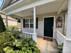 112 Leonard St in Mooresville, NC - Building Photo - Building Photo