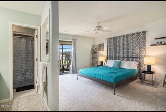 815 Colony Pl, Unit F in Sunset Beach, NC - Building Photo - Building Photo