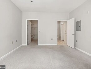 1201 E West Hwy, Unit 330 in Silver Spring, MD - Building Photo - Building Photo