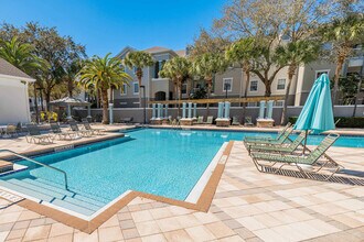 Perse Apartments in Orlando, FL - Building Photo - Building Photo