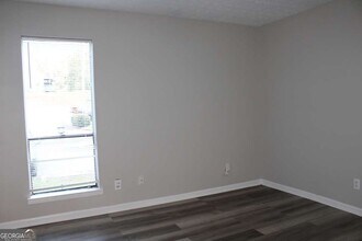 1010 Mariners Ct in Stone Mountain, GA - Building Photo - Building Photo