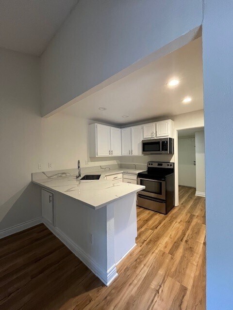 5016 E Atherton St in Long Beach, CA - Building Photo