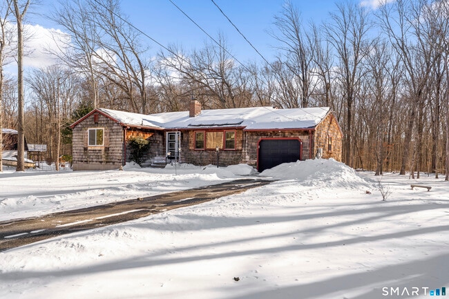 property at 17 Champlain Dr