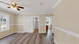 5 Ropes St in Salem, MA - Building Photo