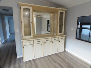 1077 Quail Dr in DeLand, FL - Building Photo - Building Photo