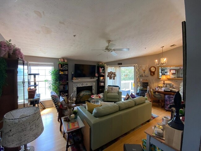 property at 1483 Keys Crossing Dr NE