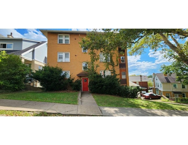 306 Alice St in Pittsburgh, PA - Foto de edificio - Building Photo