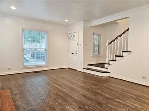 4142 Hyer St in Dallas, TX - Building Photo - Building Photo