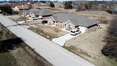 926-928 Williams Dr in Sulphur, OK - Building Photo - Building Photo