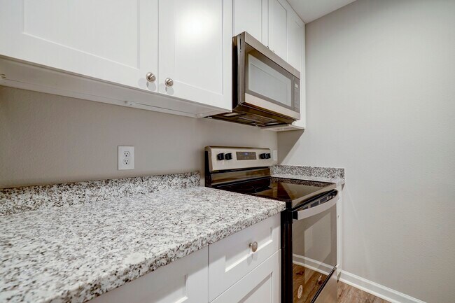 property at 512 Ridge St