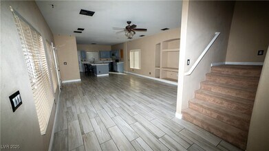 1720 Dark Wolf Ave in Las Vegas, NV - Building Photo - Building Photo