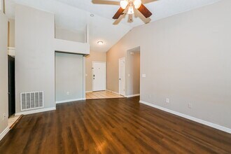 7790 Collins Ridge Blvd in Jacksonville, FL - Building Photo - Building Photo