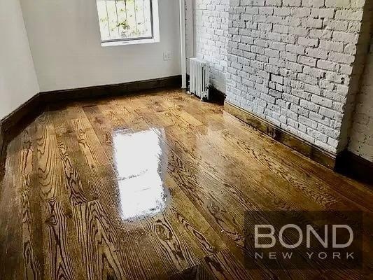360 W 53rd St, Unit 3 E in New York, NY - Building Photo - Building Photo