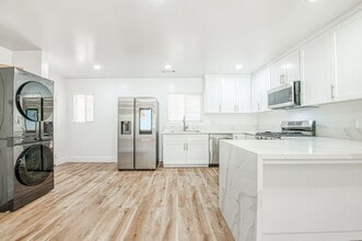2109 Tulare St in Selma, CA - Building Photo - Building Photo