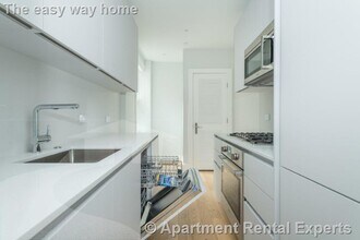 286 Chestnut Hill Ave, Unit #16 in Boston, MA - Foto de edificio - Building Photo