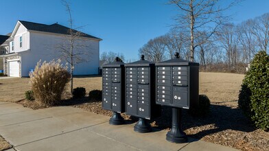 Reserve at Ashlyn Creek in Mooresville, NC - Building Photo - Building Photo