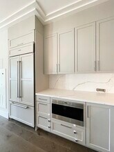 214 Market St in Boston, MA - Foto de edificio - Building Photo