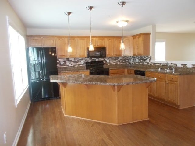 147 Collenton Ln in Mooresville, NC - Foto de edificio - Building Photo