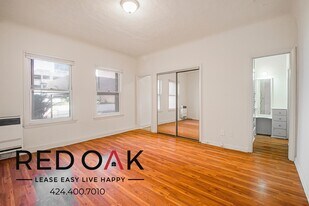 610 S Kenmore Ave in Los Angeles, CA - Building Photo