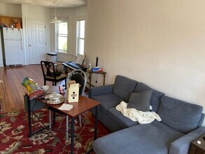 58 Mansfield St, Unit 2 in Boston, MA - Foto de edificio - Building Photo