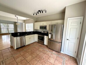 2008 Chinabrook Ct in Charlotte, NC - Building Photo - Building Photo