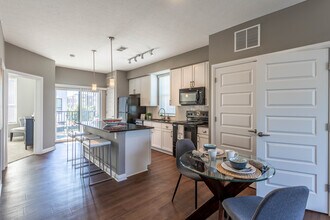 Tuller Flats in Dublin, OH - Foto de edificio - Interior Photo