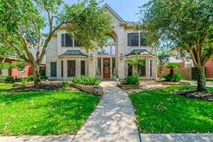 12411 Santiago Cove Ln in Houston, TX - Building Photo