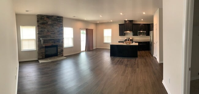 20 Witchita Ln in Greenville, SC - Building Photo - Building Photo