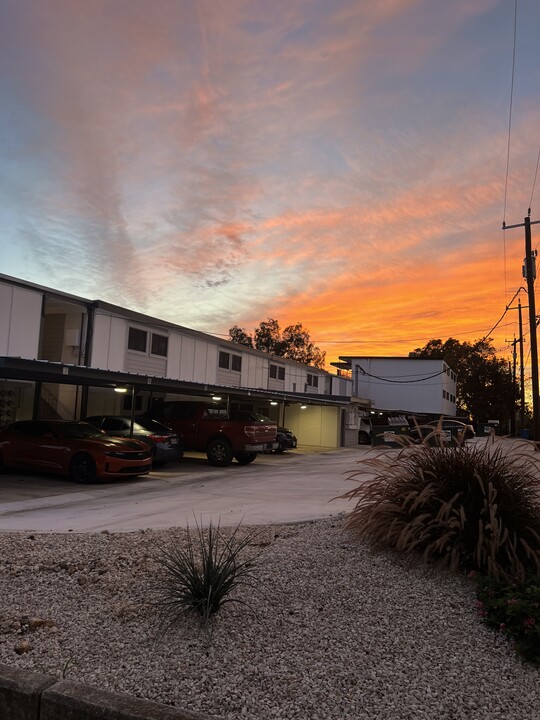 119 Andrews in San Antonio, TX - Foto de edificio