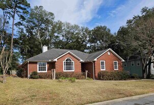 3474 Paces Ferry Rd in Tallahassee, FL - Building Photo