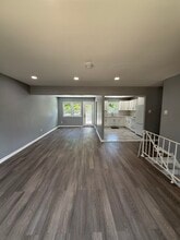 309 Ellis Ct in Lawnside, NJ - Building Photo - Building Photo