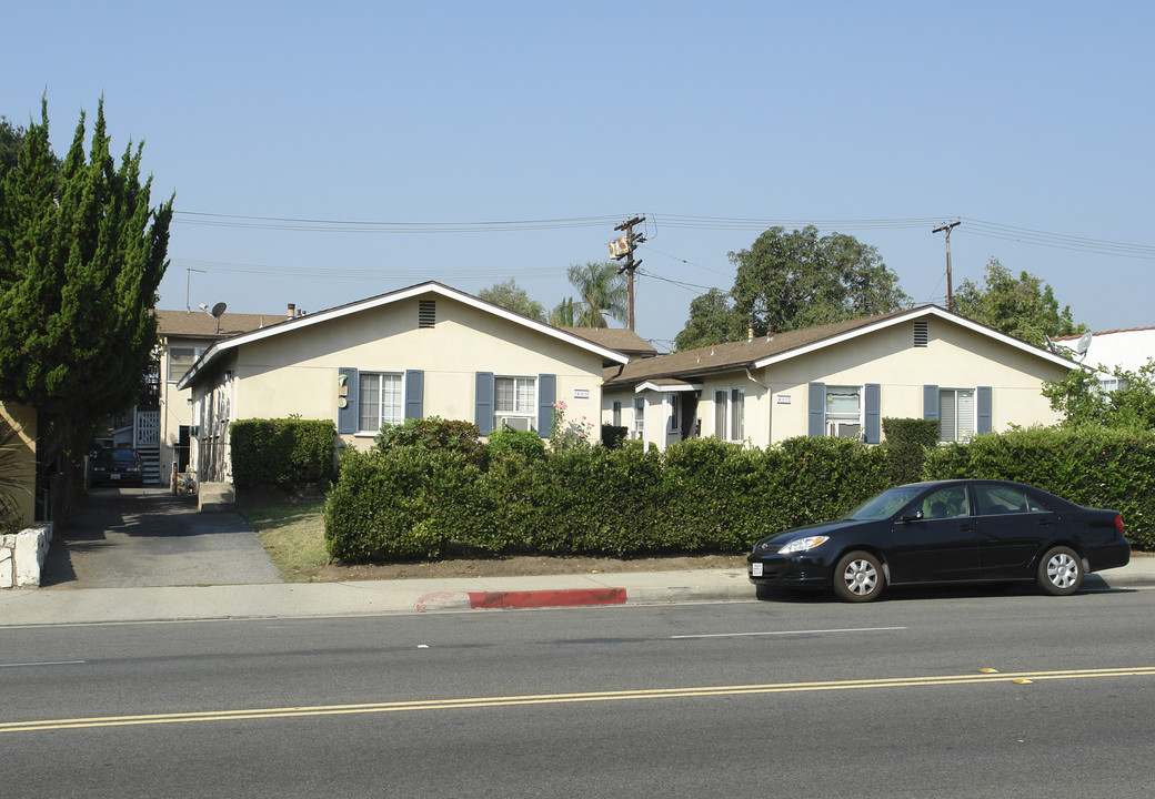 409 N Garfield Ave in Alhambra, CA - Building Photo