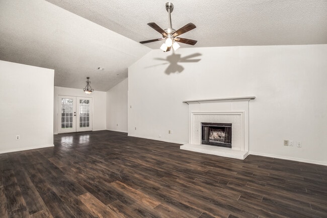 1709 Huntington Dr in Mesquite, TX - Building Photo - Building Photo