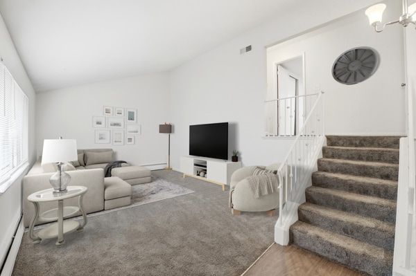 Immaculate Townhomes in Cincinnati, OH - Foto de edificio - Building Photo