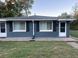 1384 Behles Ave, Unit 1384 in Cincinnati, OH - Building Photo